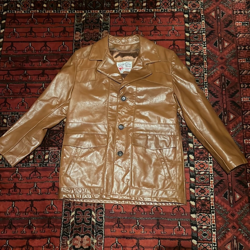 Vintage Sears “The Leather Shop” jacket size 38 s with inside liner